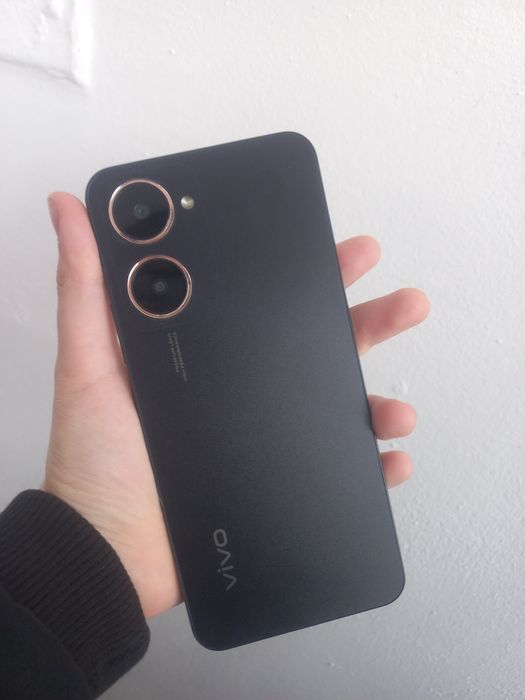 Vivo y03 в идеальном состоянии