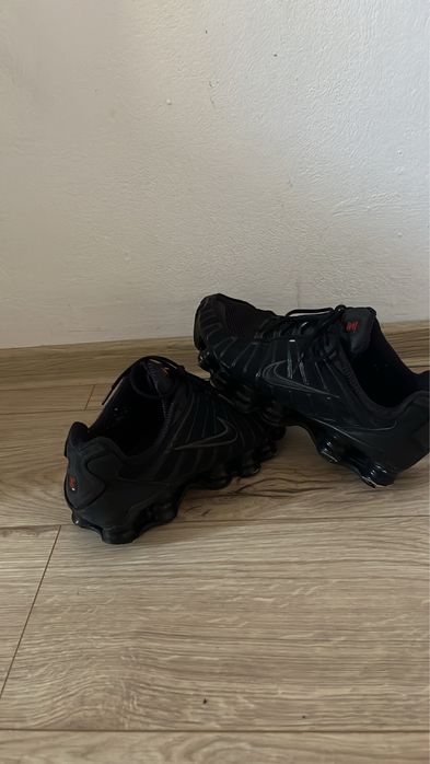 Nike Shox Black