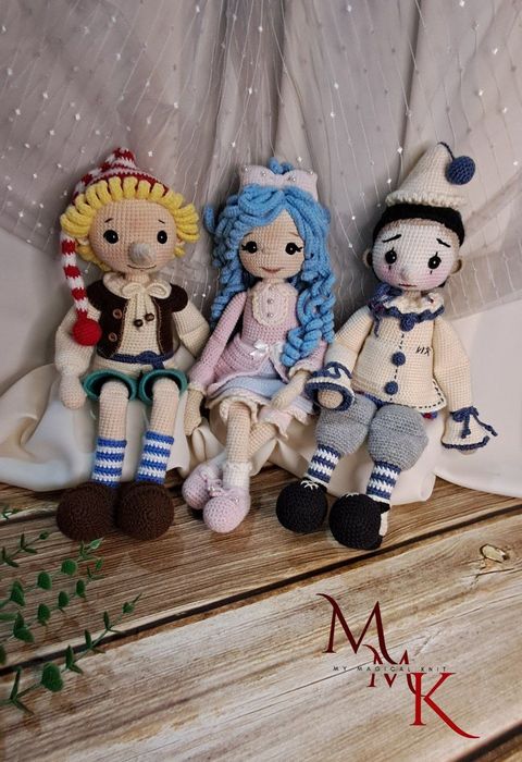 Вязаная Мальвина ручной работы