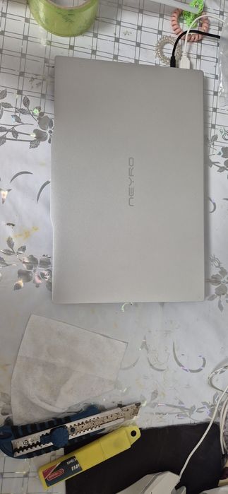 Ноутбук практически новый