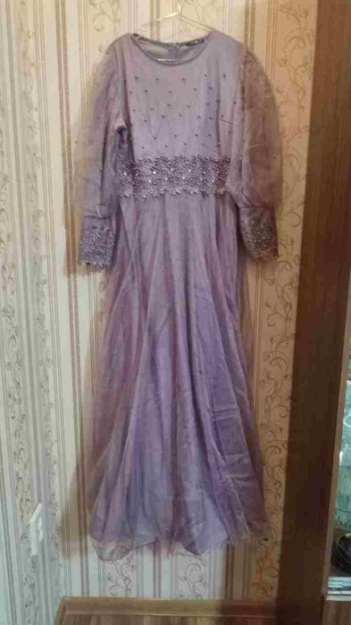 Продаются вечерние платья производство Турция