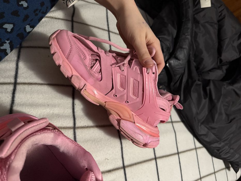 Balenciaga track roz