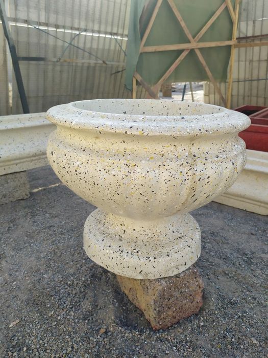 Гул тувак, вазон, кашпо, горшки из бетона