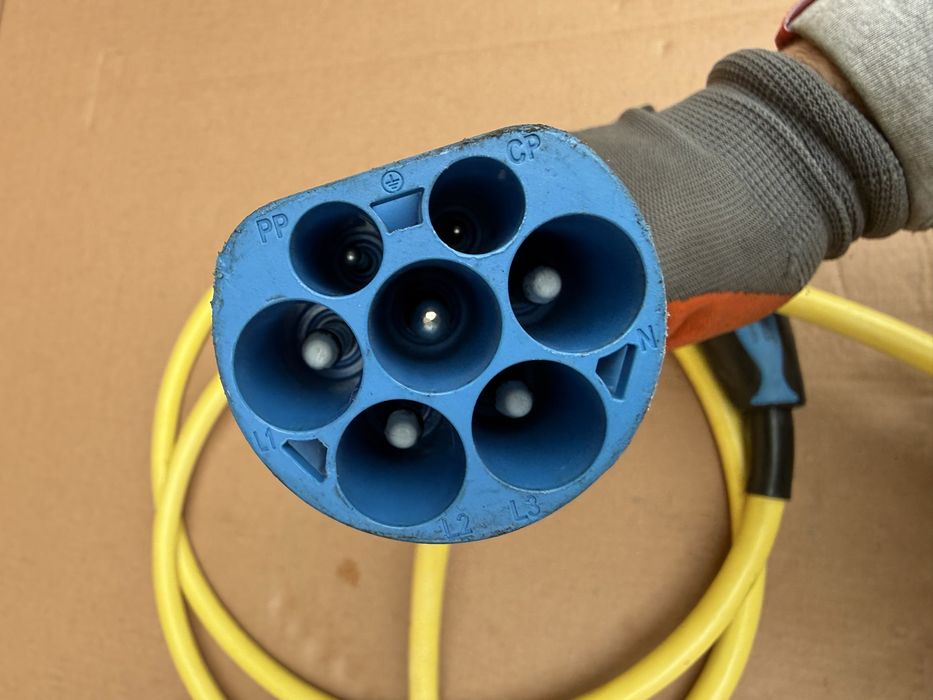 Кабел за зареждане Mercedes