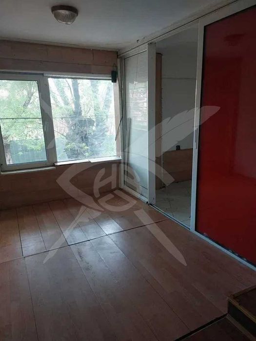 ЕКСКЛУЗИВНО ! Двустаен апартамент в жк Банишора № 85057