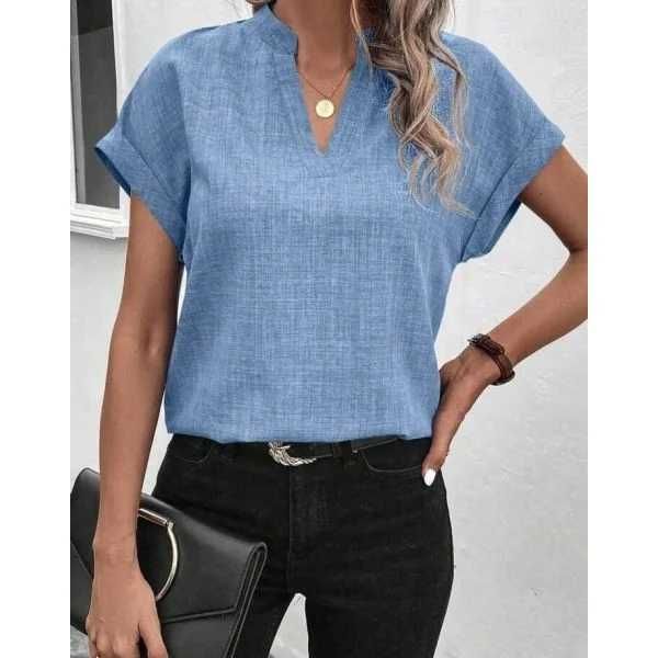 няколко вида дамски къси рокли и блузи чисто нови