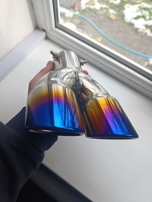 Насадки на глушитель двойные. Универсальные.