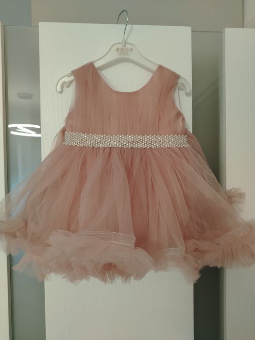 Бебешка рокля 9-12м + обувки