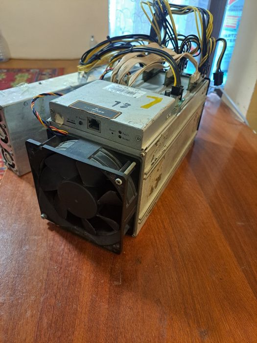 ASIC S9_14.0 T sotiladi. Holati judayam yaxshi. Dostavka bor