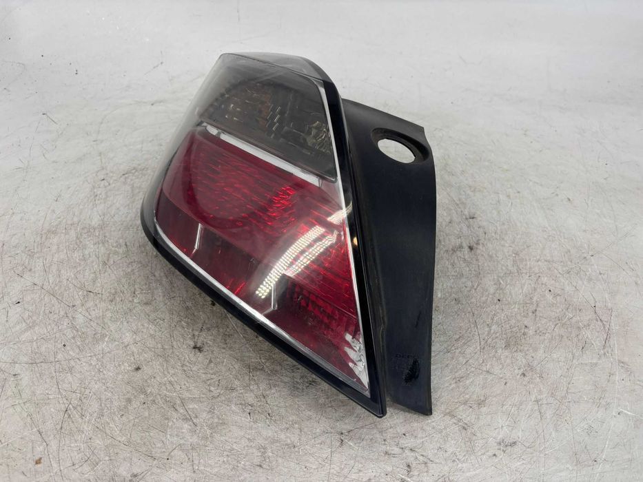 Stop dreapta/stanga Opel Astra H Gtc an 2007