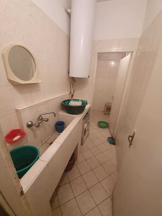 Дава се под наем Едностаен апартамент в Пловдив, Христо Смирненски - 40 кв.м за 102 € - Снимка #1