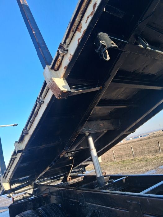 man forestier basculabil