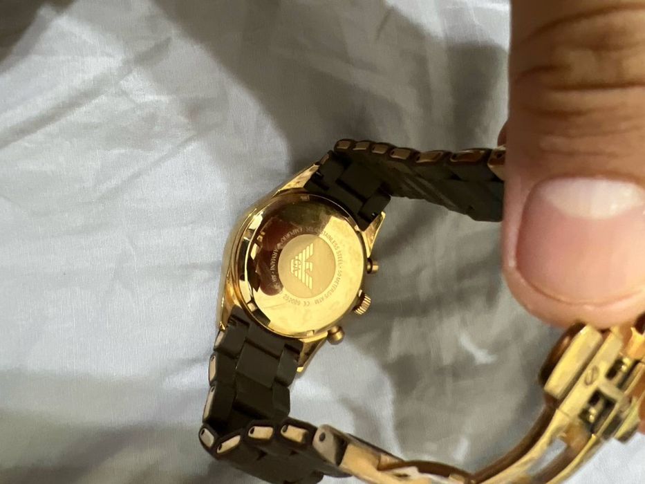 СРОЧНО emporio armani часы оригинал покупал в англии