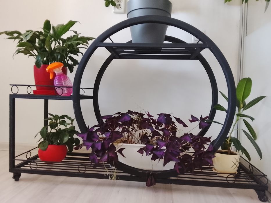 Подставки железные