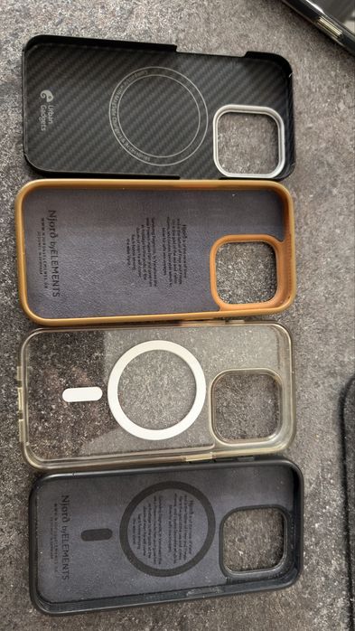 4 huse premium Iphone 14 pro