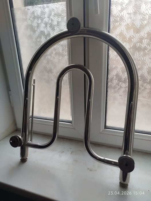 Полотенцесушитель водяной в ванную комнату!  Цена  220.000 торг