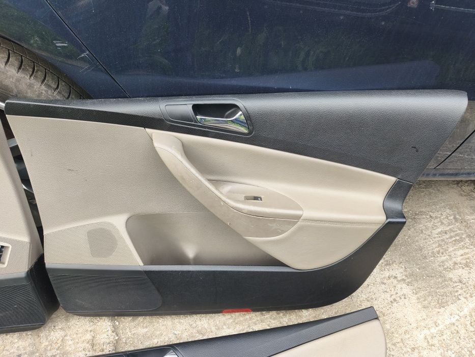 Fețe de uși piele Volkswagen Passat B6 break 2005-2010