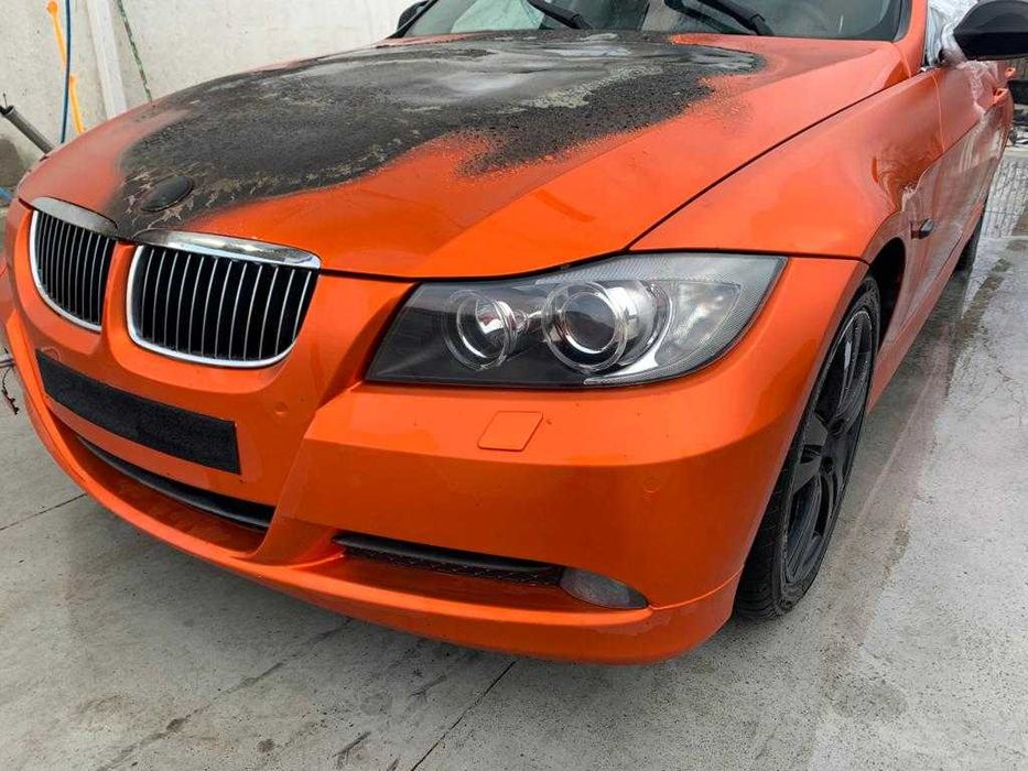 Dezmembrez bmw e90 325d 330d/far bixenon adaptiv/bara fata/navi