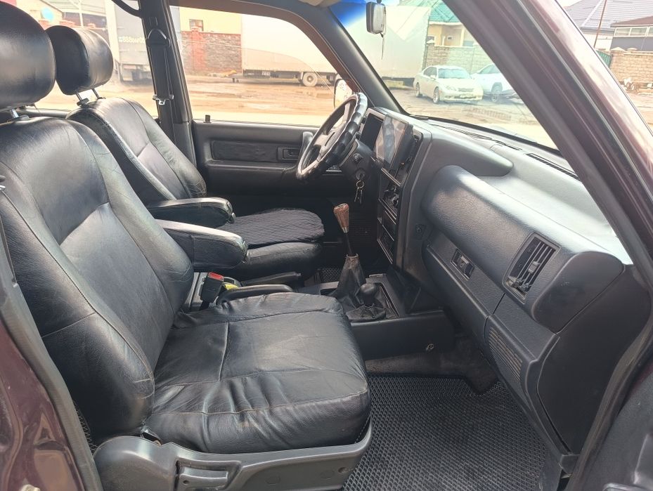 Опель Монтерей 3.2