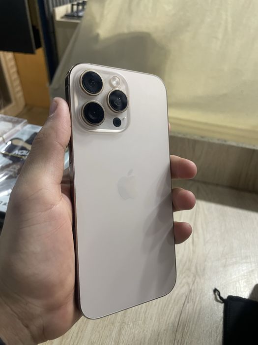 Iphone 16pro max desert