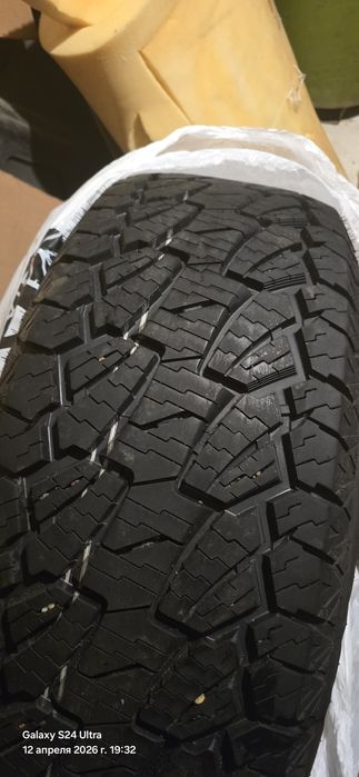 Продам шины Капсен