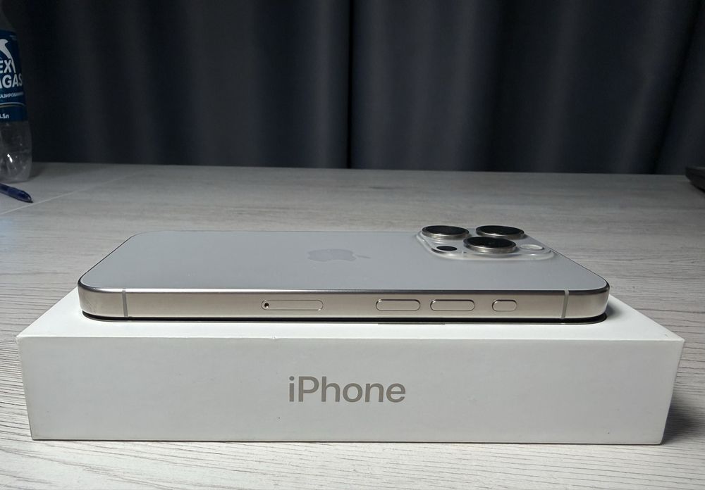 Обменяю Apple IPhone 15 Pro