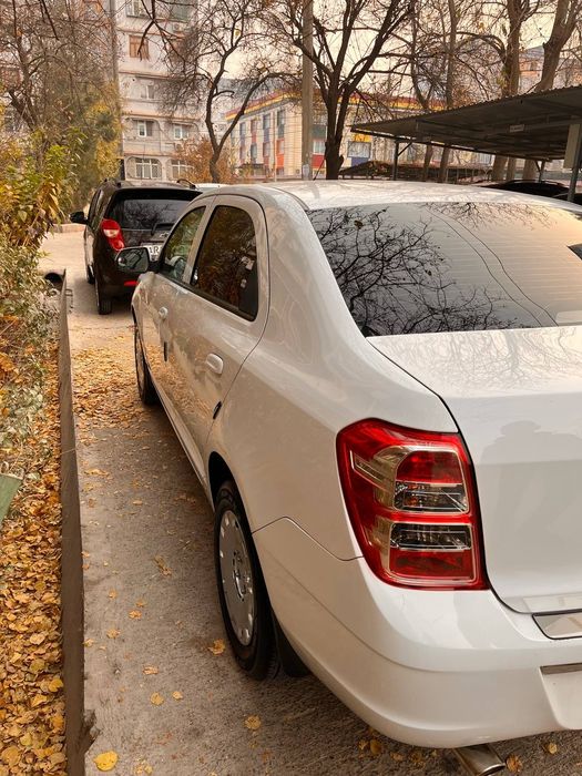 Срочно сотилади кобальт механика