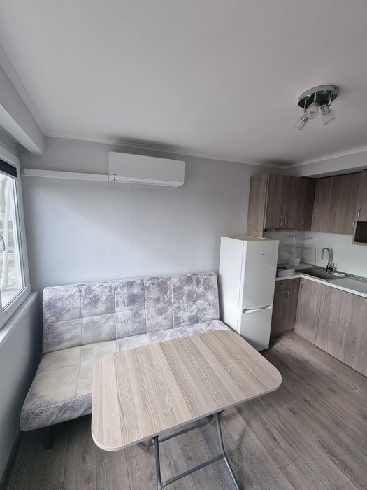 Дава се под наем Едностаен апартамент в Варна, Западна промишлена зона - 25 кв.м за 60000 € - Снимка #6