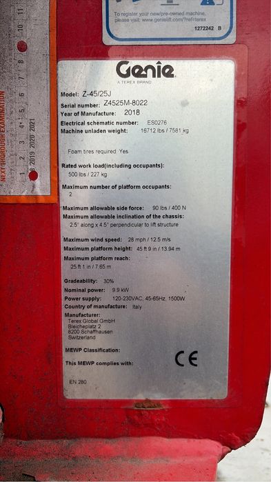 Vand nacela cu brat hibrid diesel/electrica