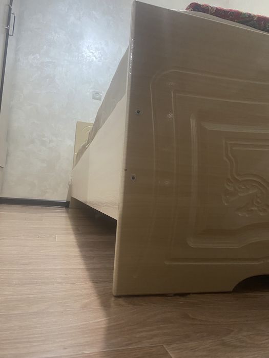 Двух спалный диван