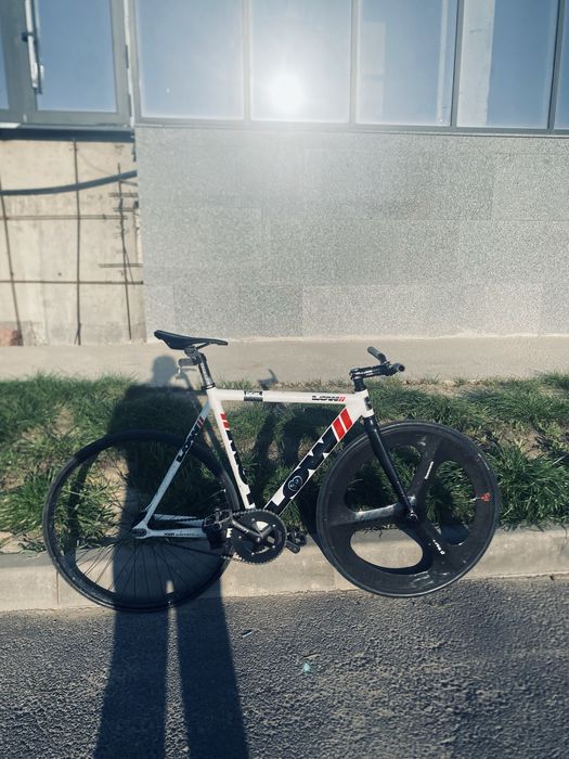 Fixed gear Lowll