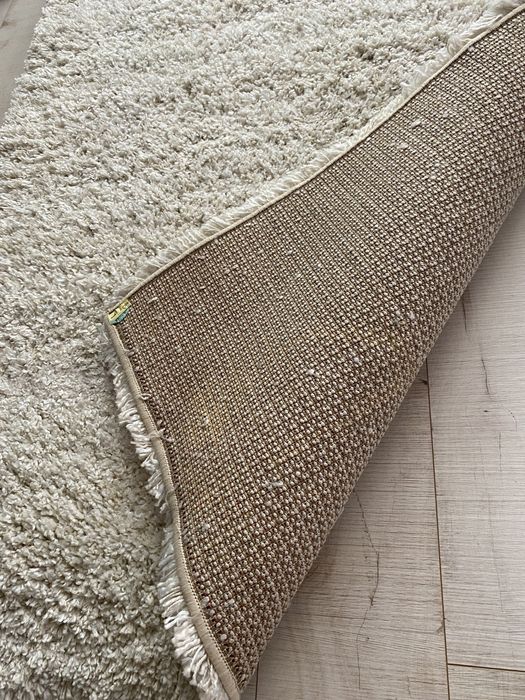 Covor pufos gros nou fara eticheta