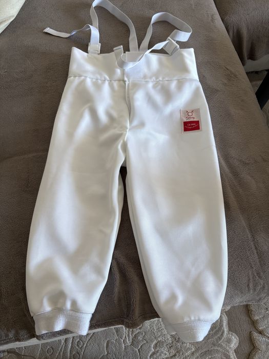 Echipament de scrima