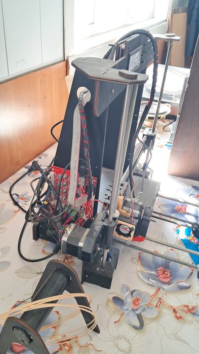 3D принтер рабочий