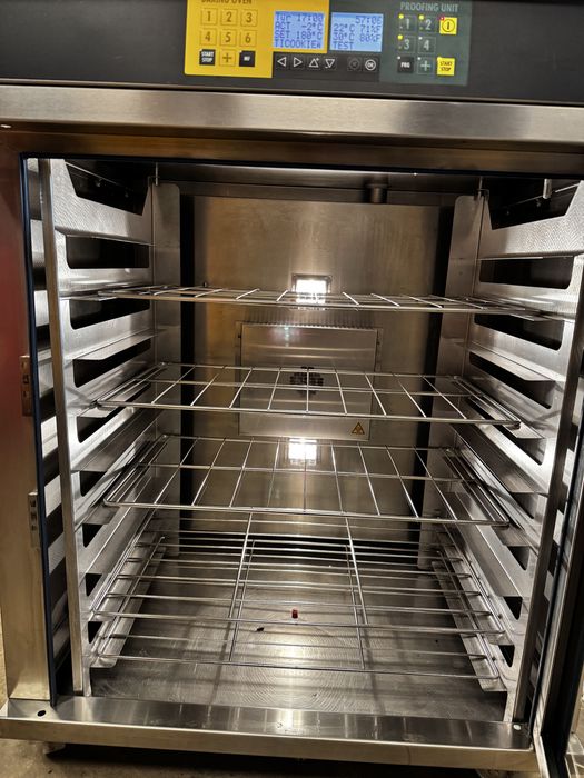 Cuptor electric patiserie MIWE  cu dospitor