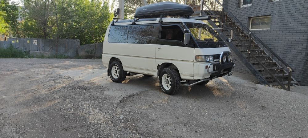 Автобокс на крышу