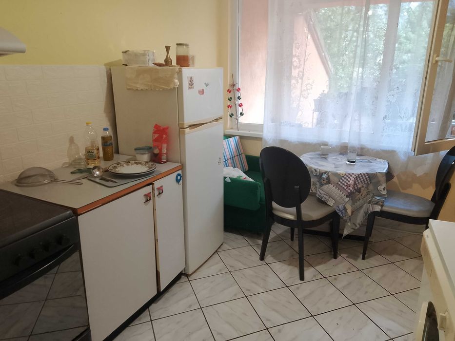 Давам под наем едностаен горна баня