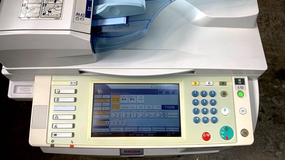 Цветен мултифункционален принтер и скенер  Ricoh Aficio MP C2051