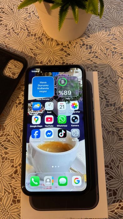 iPHONE 11 в Добро състояние