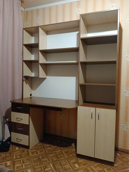 Полка детская со столом