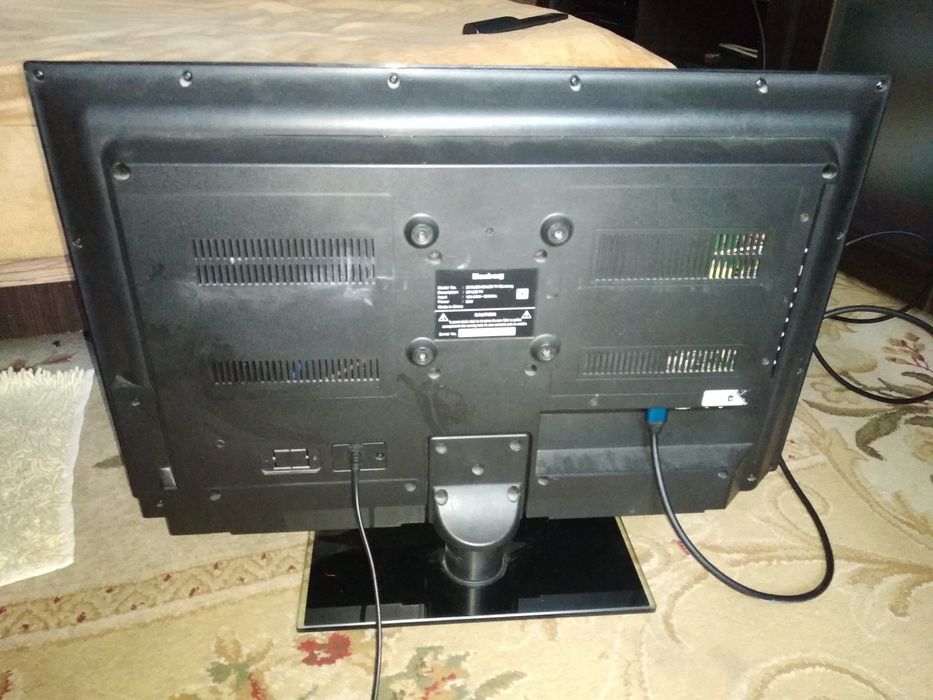 Телевизор Elenberg 72см диагональ НЕ Smart