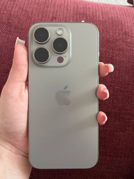 Iphone 15 pro 256/82%