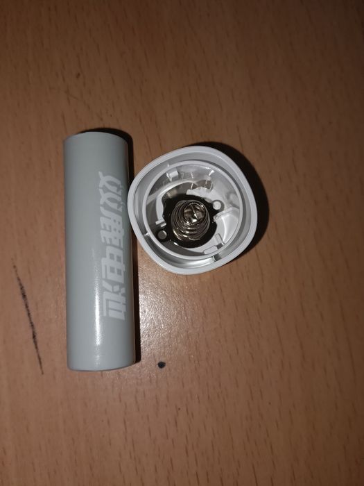 Продам триммер для бровей и носа