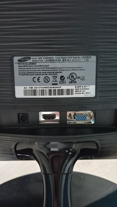 Monitor Samsung  21.5" wide full hdmi