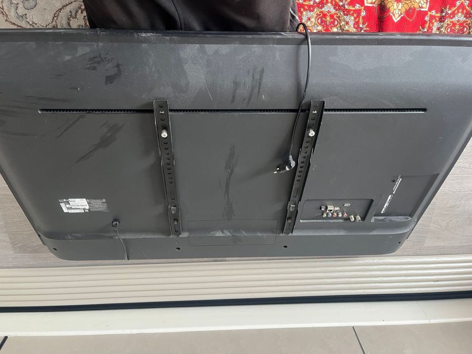 Продаю телевизор LG и компьютер