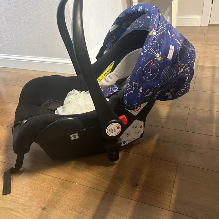 Продам  автолюльку