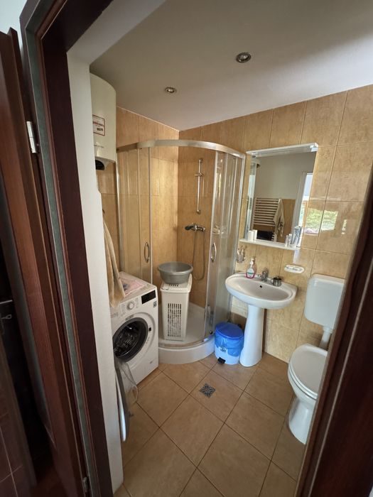 Casa de vanzare in Podgoria cu iesire la Crisul Repede
