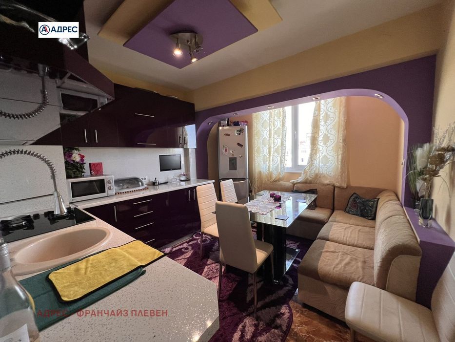 Продава се Тристаен апартамент в Ловеч, Здравец - 80 кв.м за 1250 €/кв.м - Снимка #1