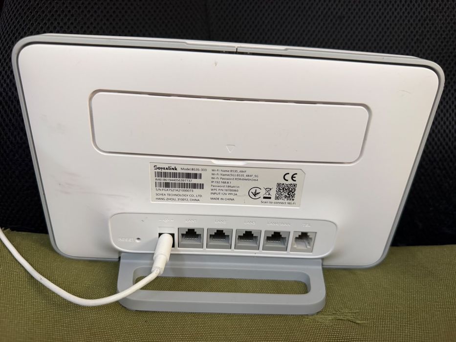Router wireless cu slot SIM 4G +Huawei B535-333 Decodat