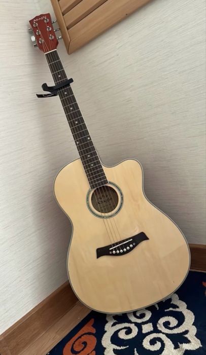 Гитара акустическая adagio